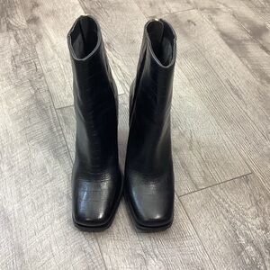 Seychelles Every Time You Go Croc Embossed Boots Size 9.5